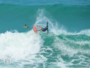 Surf na Praia Matadeiro