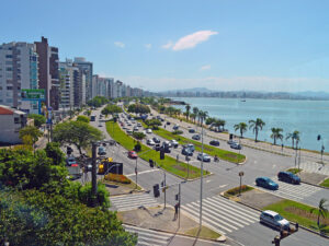 Avenida Beira-mar Norte, lugares chuiques