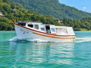 Barco Para a Costa da Lagoa Barco Para a Costa da Lagoa