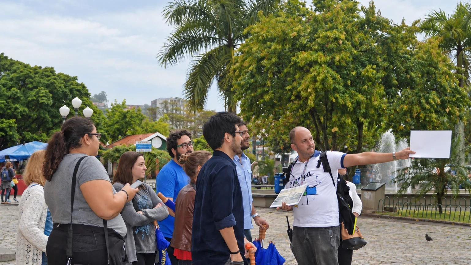 Experiência guiada pelo Centro Histórico de Florianópolis no Floripa Essencial